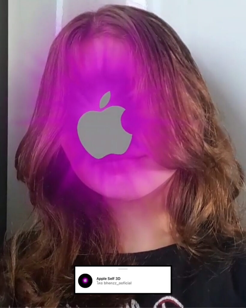ชื่อ  Apple Self 3D  โดย  bhenzz_ooficial