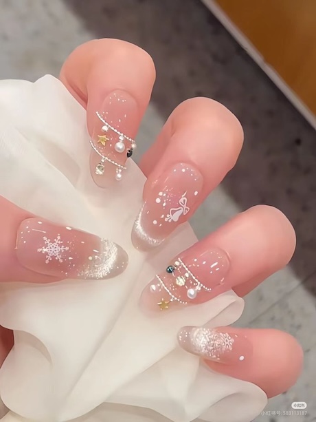 ลายเพ้นท์เล็บคริสต์มาส - IYou Beauty