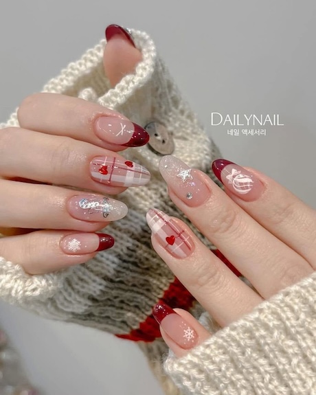 ลายเพ้นท์เล็บคริสต์มาส - IYou Beauty