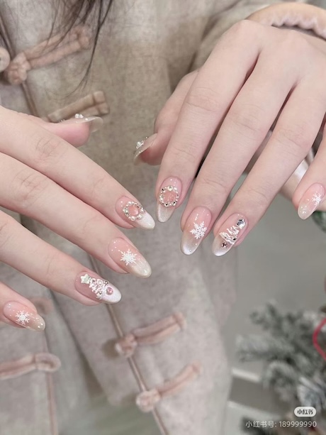 ลายเพ้นท์เล็บคริสต์มาส - IYou Beauty